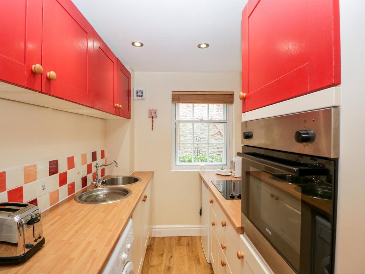138D Old Star & Garter Mews Villa Ludlow Bagian luar foto