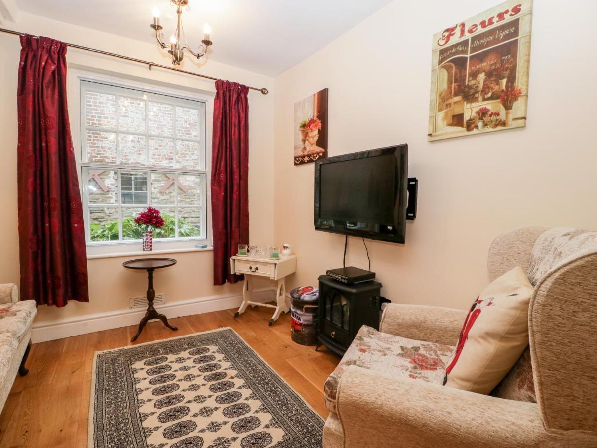 138D Old Star & Garter Mews Villa Ludlow Bagian luar foto